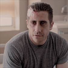 Gyllenhaal nasceu em los angeles, califórnia, filho do diretor de cinema stephen gyllenhaal e da produtora de cinema e roteirista naomi foner (como solteira achs). Detective Loki Prisoners Jake Gyllenhaal Gif On Gifer By Gavinrath