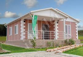 Prefabrik evler türkiye'nin her bölgesine yapılabilir ve yaz aylarında serin kış aylarında ise gayet sıcak ve kullanışlıdır. Prefabrik Ev Nasil Yapilir