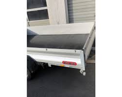 Seveni bodenschutzmatte, bürostuhlunterlage transparent rutschfest 0.5mm schreibtischstuhl unterlage wasserdicht hochwarmfest für hartböden fliesen parkett(90x90cm/35.43x35.43in). Bodenschutzmatte Fur Fahrzeuge 110x210cm Kaufen Bei Hornbach Ch