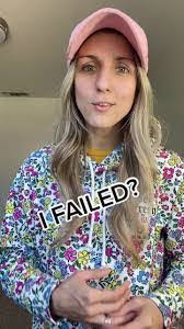 Denise Schoo's Instagram, Twitter & Facebook