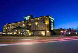 Sandman hotel vancouver downtown known as one of the most attractive and inviting cities, as well as one of the world's best places to live, vancouver is a destination in itself. Sandman Hotel Vancouver Airport Richmond Aktualisierte Preise Fur 2021