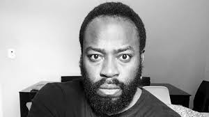 Grupo neonazista está por trás de ataques racistas contra Douglas Silva;  entenda