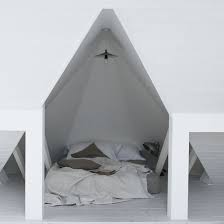 Don't miss our best small space decorating ideas, pantry organization tips, toy organizer ideas. 70 Cool Attic Bedroom Design Ideas Shelterness