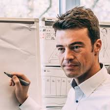 Robert Jäger (@R_Jaeg)