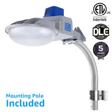 Best Solar Powered Dusk To Dawn Lights In 2020