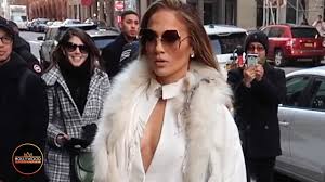 Jennifer lopez performs musical medley at. Jennifer Lopez Showed Up To Watch What Happens Live Wearing This Outfit Youtube