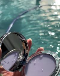 CHILLAB CUENTA OFICIAL | 💜Chillab Polvo Matificante, ¡dale a tu piel una  frescura veraniega! 🌊 Imagínate rodeada de mar y cielo azul, con el sol  acariciando tu... | Instagram