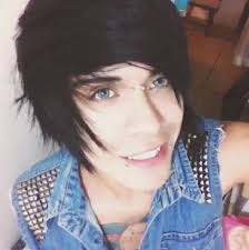 Guys with piercings make me melt