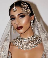 Real Brides Reveal How To Pick The Best Bridal Makeup Artists In Delhi Asian Bridal Makeup Bollywood Makeup Indian Wedding Makeup
