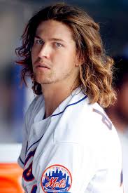 You Ll Never Guess Who Styles Jacob Degrom S Hair Ny Mets New York Mets Ny Mets Baseball