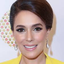 Gila! (2012) Full Cast & Crew