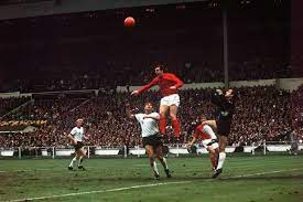 1966 World Cup Final Shirt Worn By Sir Geoff Hurst Could Fetch 500 000 At Auction 1966 World Cup Final 1966 World Cup World Cup Final