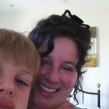 Deborah Tobin's Instagram, Twitter & Facebook