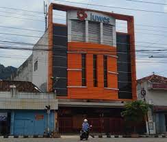 Lowongan kerja terbaru di wonogiri. Info Lur Toserba Luwes Wonogiri Tutup Mulai Senin Sampai Rabu 7 April 2021 Ternyata Gegara Karyawannya Ada Yang Reaktif Covid 19 Joglosemar News