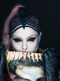 Daniel Magnus's Instagram, Twitter & Facebook