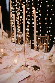 Erstaunliche kuchendekorationen von köchen gezeigtsuchst du nach möglichkeiten, deine lebensmittel durch eine farbenfrohe note appetitlicher zu machen? Deko Ideen Fur Eine Klassisch Romantische Hochzeit