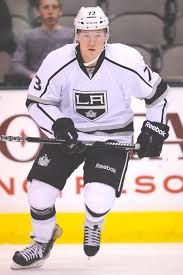En 2008, il débute avec les 67's d'ottawa dans la ligue de hockey de l'ontario. Tyler Toffoli Wikipedia