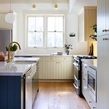 Cooks love this basic layout, as it reduces the walking time between kitchen stations. 75 Beautiful L Shaped Kitchen Pictures Ideas June 2021 Houzz