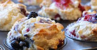 Mixed Berry White Chocolate Muffins White Chocolate Muffins Berries Recipes Chocolate Muffins