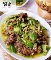 Sajian dendeng sapi kering adalah salah satu sajian makanan dari daging yang enak. 205 Ide Resep Olahan Daging Sapi Kambing Dan Jeroannya Dan Olahan Bakso Terbaik Di 2021 Resep Daging Sapi Daging