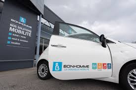 The slatwall provides versatility to move around different types of. Bonhomme Automobiles La Nouvelle Mobilite