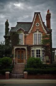 A Quieter Storm Maison Victorienne Belle Maison Et Jolie Maison