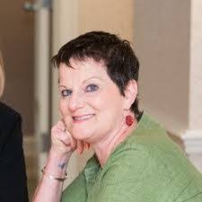 Lori Maslowski's Instagram, Twitter & Facebook