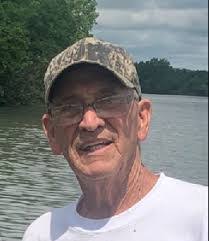 Robert Tesar's Instagram, Twitter & Facebook