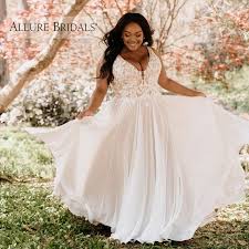 Your purchase benefits select charities. Plus Size Wedding Dresses Wendy S Bridal Cincinnati Bridal District