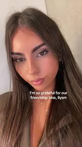 Appreciating Friendship in Staying Lizzy McAlpine