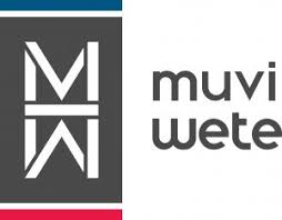 Über dem logo sind sterne angebracht, die die titel des. Fc Bayern Munchen Muviwete