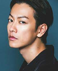 佐藤健 おしゃれまとめの人気アイデア pinterest nur asmyra 小栗旬 髪型 映画 亜人 顔