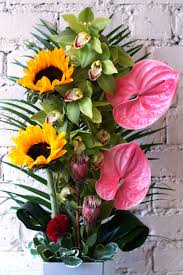 Pin On Corporate Flower Arrangements