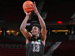 Deandre ayton #22 of the phoenix suns during the second don't call it a comeback. Deandre Ayton Meet Arizona Wildcats Star Nba Draft Prospect Sports Illustrated