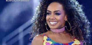 Maybe you would like to learn more about one of these? Danca Dos Famosos Dandara Mariana Se Destaca Em Noite De Funk