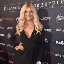 2021's bachelorette, katie thurston, is on a quest to find true love. Chethrin Schulze Ist Sie Die Neue Bachelorette Gala De