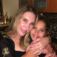 Mari Allende Oficial