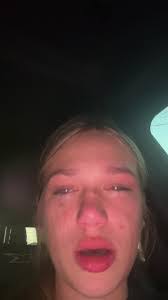 Ansley Martin's Instagram, Twitter & Facebook