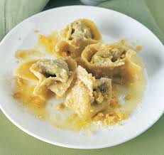 Ravioli di borragine ingredienti per 4 pax per la pasta vedi ricetta base per il ripieno : Recipe Of The Week Ligurian Pansoti Di Borragine Italyrivieralps