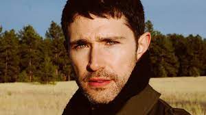 Matt is related to michael g dallas and janine carol dallas. The Freeing Of Matt Dallas Kyle Xy Alum Reflects On Living In The Hollywood Closet Talks Leaving L A To Focus On Fatherhood Pride Source