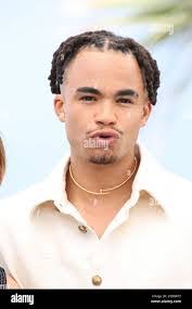 Debbie France's Instagram, Twitter & Facebook