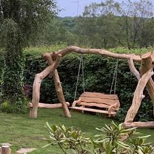 But the porch swing is out there.: Hollywoodschaukel Aus Eiche Rustikale Gartenpavillons De