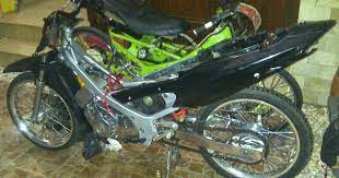 Jul 29, 2021 · berita otomotif terbaru hari ini, kabar berita terkini otomotif meliputi tips modifikasi produk manufaktur, fitur aksesori, tes drive, teknologi mobil dan motor Foto Motor Drag Satria 2 Tak Pecinta Dunia Otomotif