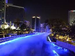 See more of tempat menarik di kuala lumpur kl on facebook. River Of Life And Blue Pool Kolam Biru Tarikan Waktu Malam Terbaru Di Kuala Lumpur Ana Suhana