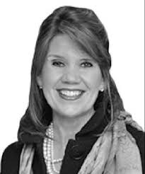 Lenora Pate's Instagram, Twitter & Facebook