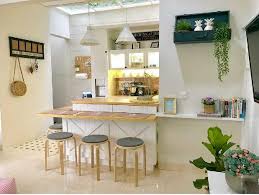 Namun hal ini bisa membuat ruangan jadi lebih sempit karena harus mengalokasikan ruang untuk pembatas. 8 Tips Menata Interior Supaya Rumah Lebih Sehat Dan Nyaman Indosport