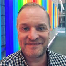 With yours truly behind the camera, here's the York Regional Police team  with World Policing #Advisory's Ian Wiggett, outside New Scotland Yard  ahead of meetings this morning with representatives of…