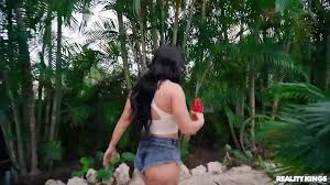 Jennifer White gets her ass drilled by a Kings while being a hot MILF in  the City Jennifer White, Jimmy Michaels - ePorner Video