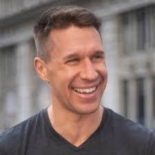 Derek Mehl's Instagram, Twitter & Facebook