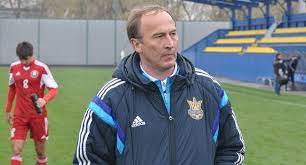 Уже 1 и 4 сентября сборная проведет. Aleksandr Petrakov Lunin Budet V Sbornoj Na Sleduyushej Nedele Futbik Futbik Com